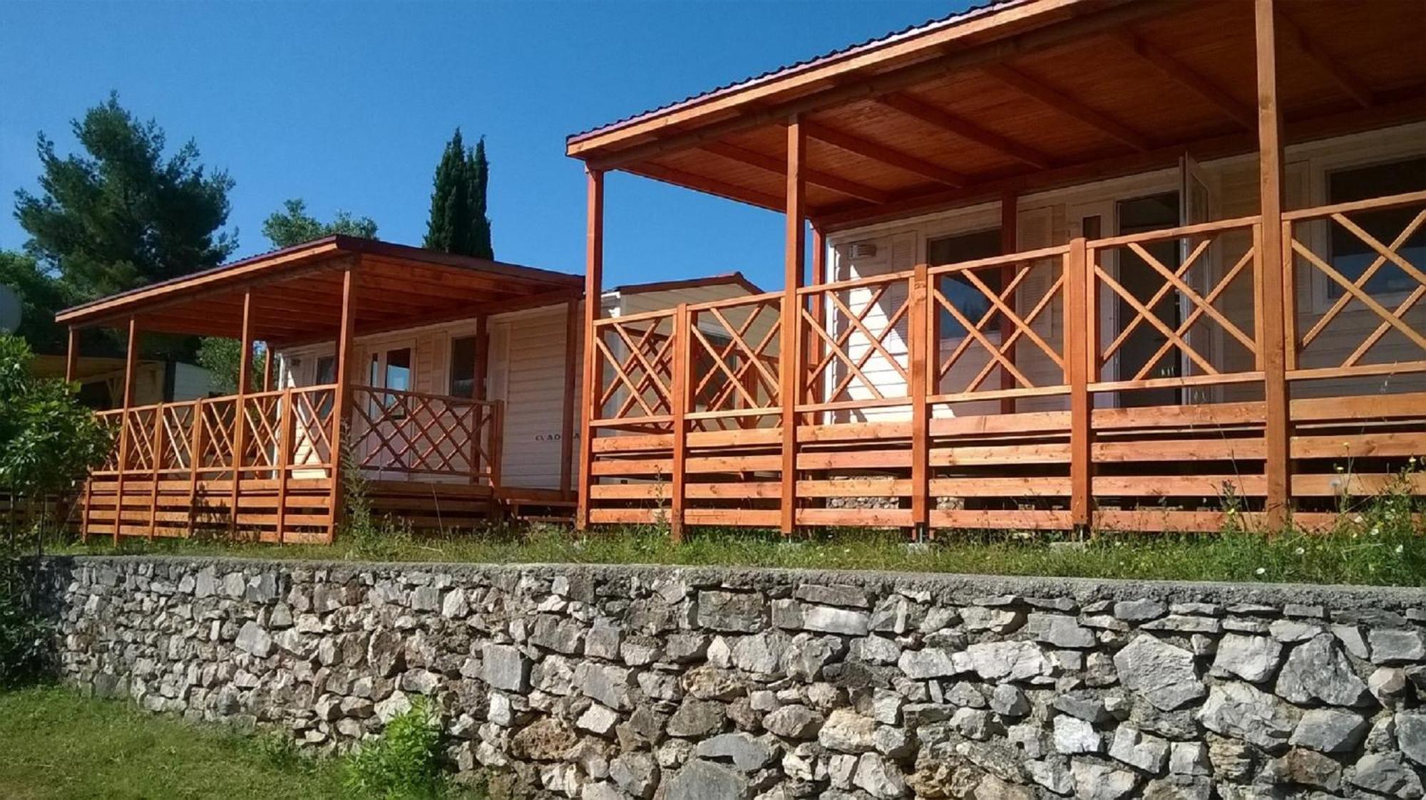 Mobile Homes Murter Йезера Екстериор снимка
